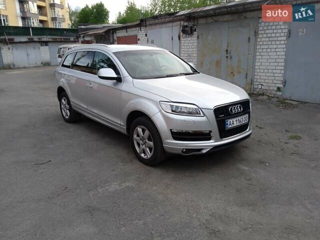 Серый Ауди Ку 7, объемом двигателя 3 л и пробегом 160 тыс. км за 10800 $, фото 5 на Automoto.ua