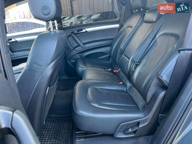 Серый Ауди Ку 7, объемом двигателя 3 л и пробегом 173 тыс. км за 17490 $, фото 37 на Automoto.ua