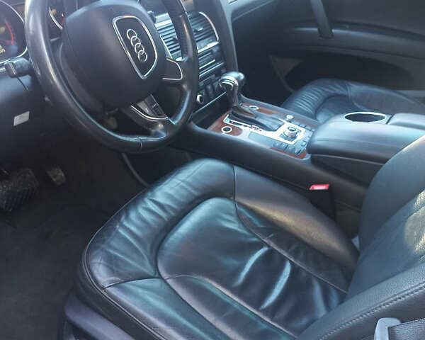 Серый Ауди Ку 7, объемом двигателя 3 л и пробегом 242 тыс. км за 15800 $, фото 12 на Automoto.ua