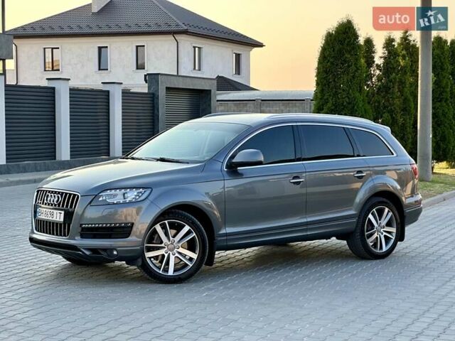 Серый Ауди Ку 7, объемом двигателя 2.97 л и пробегом 262 тыс. км за 17500 $, фото 2 на Automoto.ua