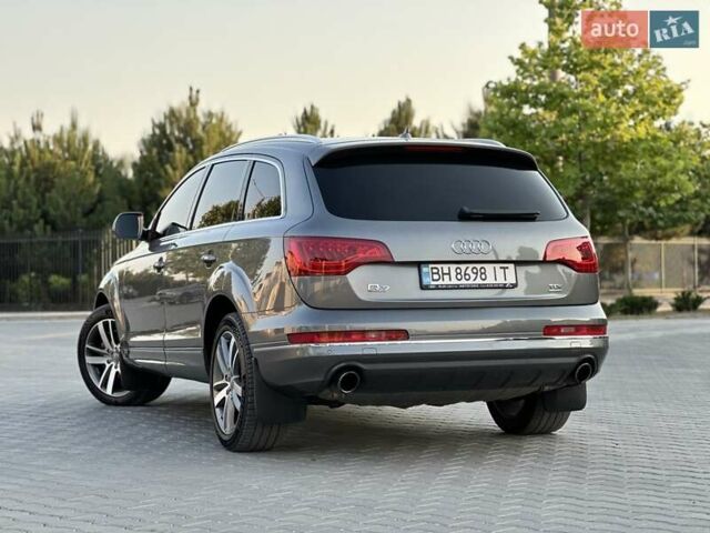 Серый Ауди Ку 7, объемом двигателя 2.97 л и пробегом 262 тыс. км за 17500 $, фото 4 на Automoto.ua
