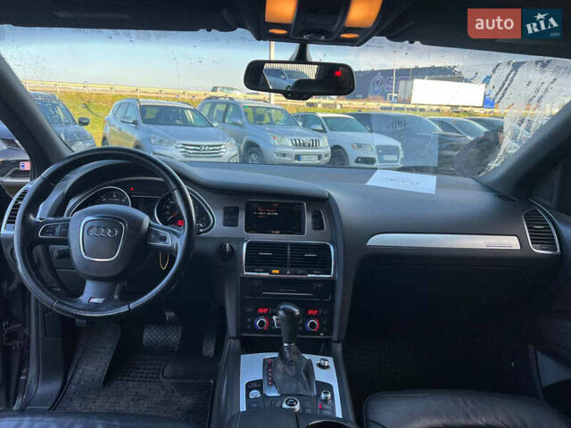 Серый Ауди Ку 7, объемом двигателя 3 л и пробегом 173 тыс. км за 17490 $, фото 40 на Automoto.ua
