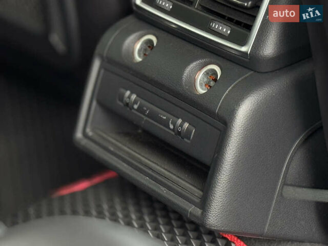 Серый Ауди Ку 7, объемом двигателя 3 л и пробегом 202 тыс. км за 16900 $, фото 33 на Automoto.ua