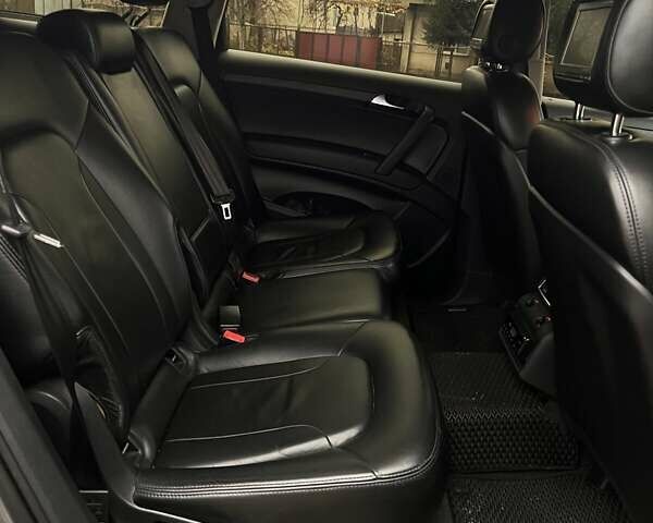 Сірий Ауді Ку 7, об'ємом двигуна 3 л та пробігом 243 тис. км за 18500 $, фото 12 на Automoto.ua