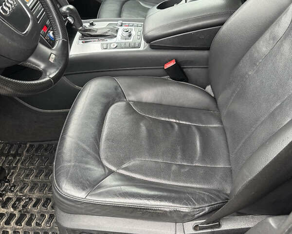 Серый Ауди Ку 7, объемом двигателя 2.97 л и пробегом 310 тыс. км за 18500 $, фото 4 на Automoto.ua