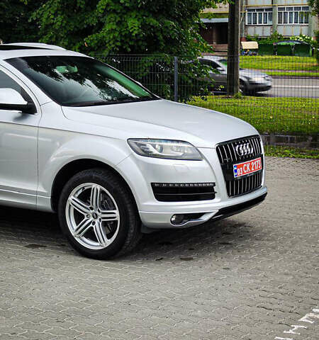 Серый Ауди Ку 7, объемом двигателя 2.97 л и пробегом 285 тыс. км за 17599 $, фото 1 на Automoto.ua