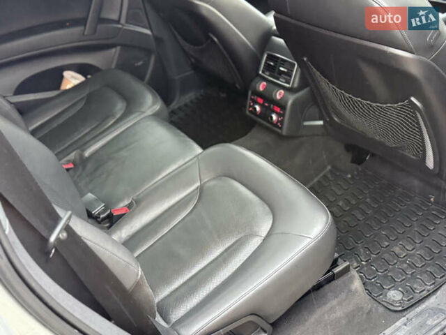 Ауді Ку 7 2011 у Києві на Automoto.ua Сірий Ауді Ку 7, об'ємом двигуна 2.97 л та пробігом 197 тис. км за 16500 $, фото 10 на Automoto.ua