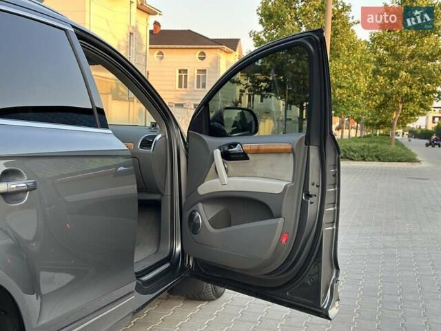 Серый Ауди Ку 7, объемом двигателя 2.97 л и пробегом 262 тыс. км за 17500 $, фото 55 на Automoto.ua