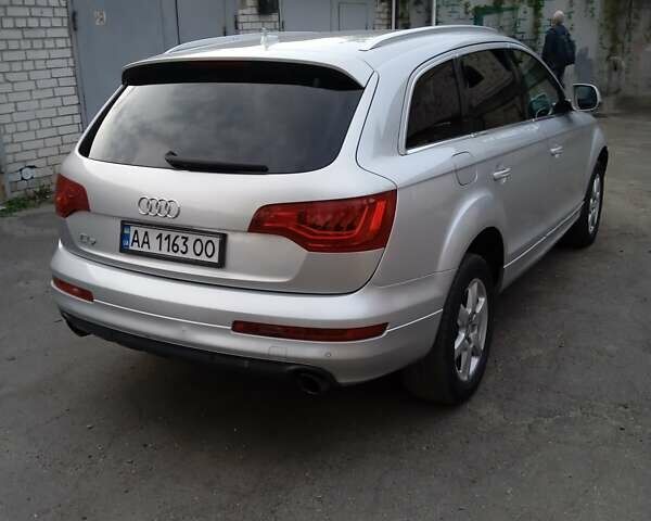 Серый Ауди Ку 7, объемом двигателя 3 л и пробегом 160 тыс. км за 10800 $, фото 7 на Automoto.ua