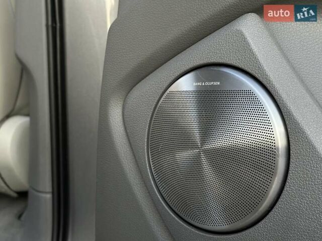 Серый Ауди Ку 7, объемом двигателя 2.97 л и пробегом 262 тыс. км за 17500 $, фото 24 на Automoto.ua