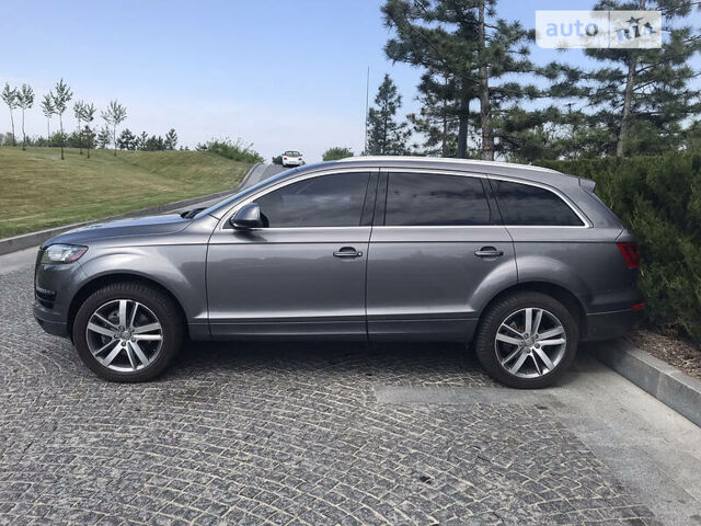Серый Ауди Ку 7, объемом двигателя 3 л и пробегом 5 тыс. км за 18900 $, фото 4 на Automoto.ua
