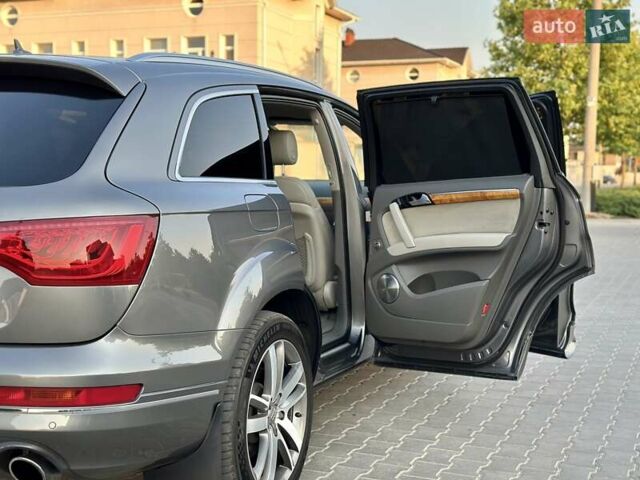 Серый Ауди Ку 7, объемом двигателя 2.97 л и пробегом 262 тыс. км за 17500 $, фото 21 на Automoto.ua