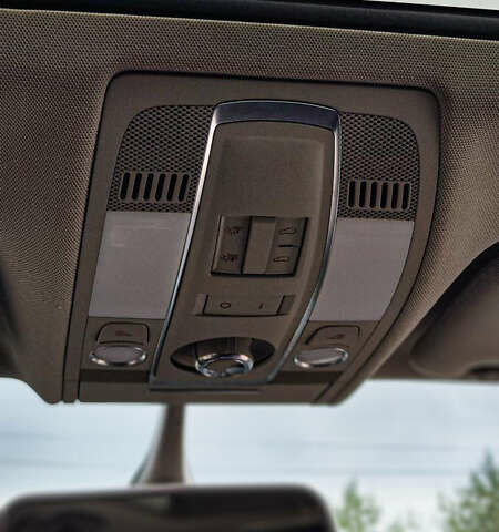 Серый Ауди Ку 7, объемом двигателя 2.97 л и пробегом 285 тыс. км за 17599 $, фото 17 на Automoto.ua