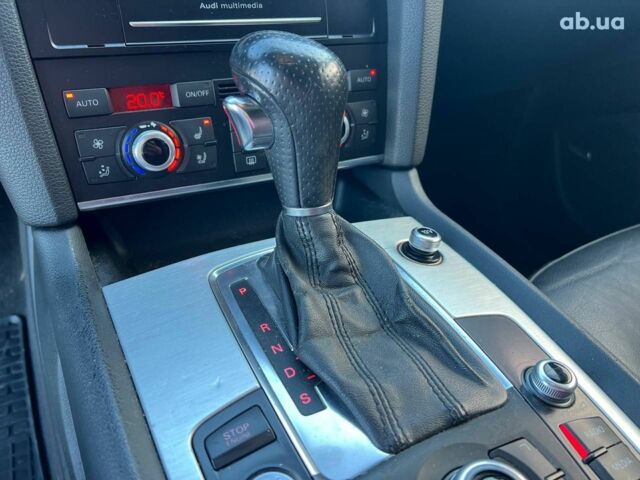 Серый Ауди Ку 7, объемом двигателя 3 л и пробегом 173 тыс. км за 17490 $, фото 30 на Automoto.ua