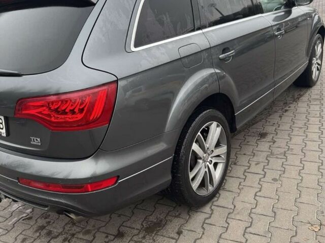 Серый Ауди Ку 7, объемом двигателя 3 л и пробегом 308 тыс. км за 18500 $, фото 3 на Automoto.ua