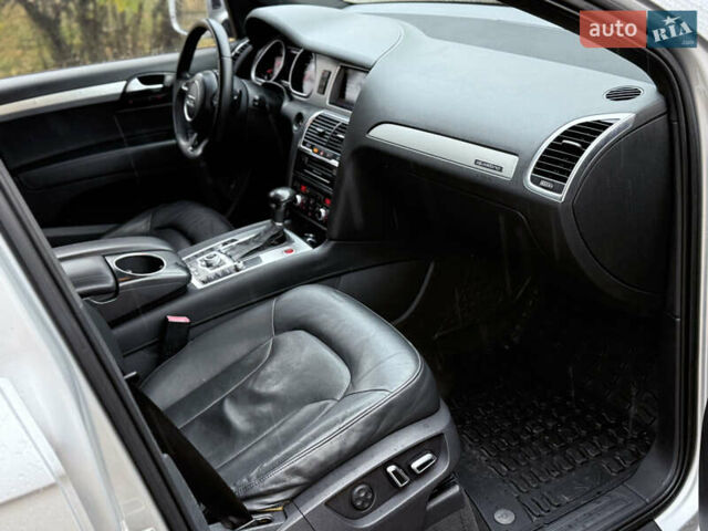 Ауді Ку 7 2011 у Києві на Automoto.ua Сірий Ауді Ку 7, об'ємом двигуна 2.97 л та пробігом 197 тис. км за 16500 $, фото 20 на Automoto.ua