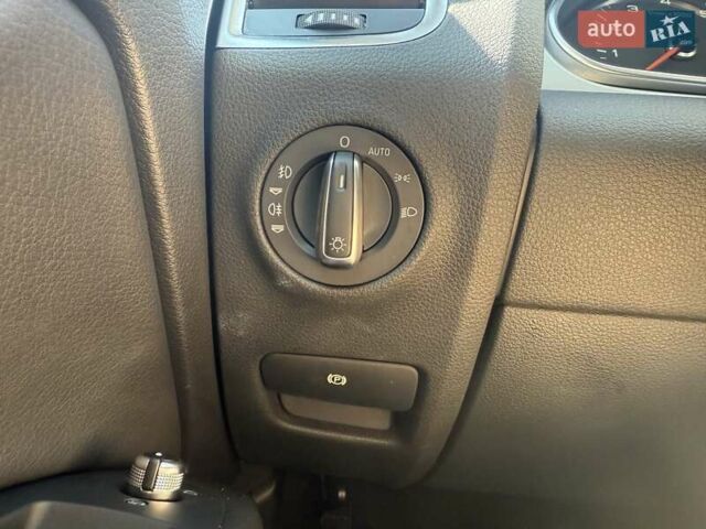 Серый Ауди Ку 7, объемом двигателя 3 л и пробегом 313 тыс. км за 17300 $, фото 14 на Automoto.ua