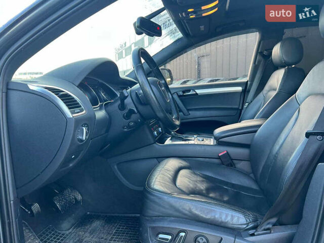 Серый Ауди Ку 7, объемом двигателя 3 л и пробегом 173 тыс. км за 17490 $, фото 19 на Automoto.ua