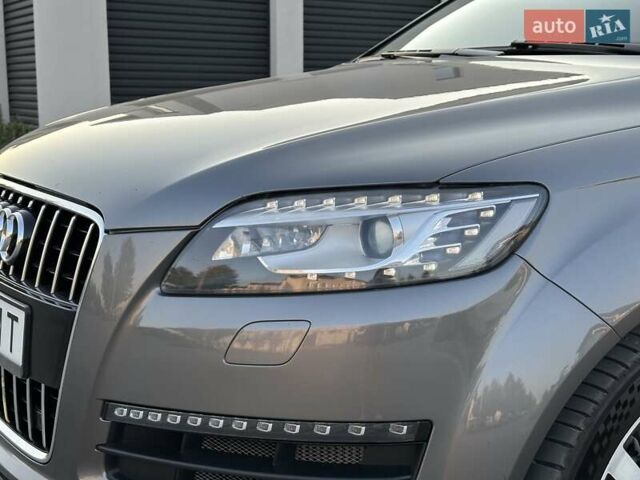 Серый Ауди Ку 7, объемом двигателя 2.97 л и пробегом 262 тыс. км за 17500 $, фото 15 на Automoto.ua