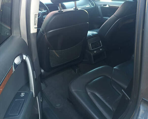 Серый Ауди Ку 7, объемом двигателя 3 л и пробегом 242 тыс. км за 15800 $, фото 16 на Automoto.ua