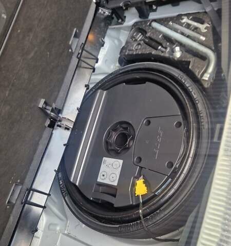 Серый Ауди Ку 7, объемом двигателя 3 л и пробегом 327 тыс. км за 17000 $, фото 10 на Automoto.ua