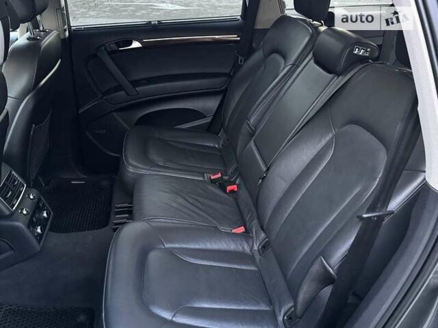 Серый Ауди Ку 7, объемом двигателя 2.97 л и пробегом 357 тыс. км за 19000 $, фото 29 на Automoto.ua