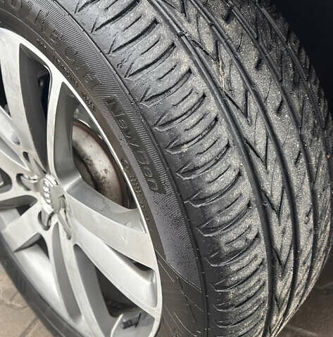 Серый Ауди Ку 7, объемом двигателя 3 л и пробегом 274 тыс. км за 14999 $, фото 53 на Automoto.ua