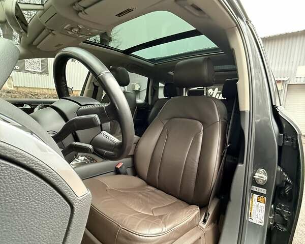 Серый Ауди Ку 7, объемом двигателя 2.97 л и пробегом 275 тыс. км за 19990 $, фото 47 на Automoto.ua