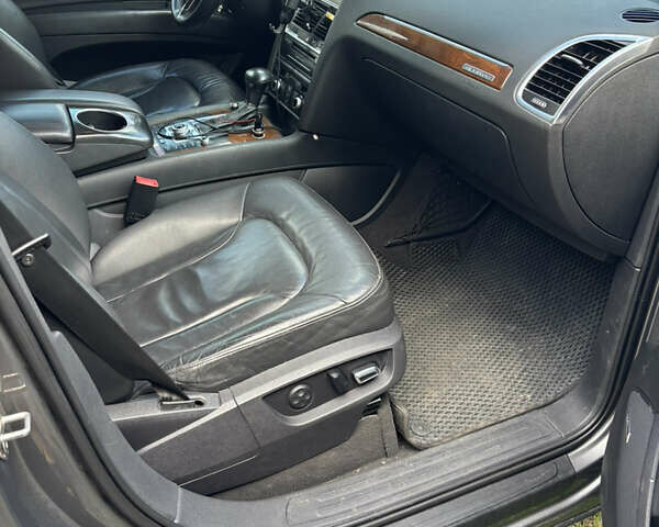 Сірий Ауді Ку 7, об'ємом двигуна 3 л та пробігом 220 тис. км за 12900 $, фото 6 на Automoto.ua