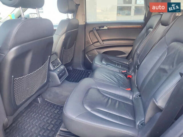 Серый Ауди Ку 7, объемом двигателя 3 л и пробегом 304 тыс. км за 12500 $, фото 9 на Automoto.ua