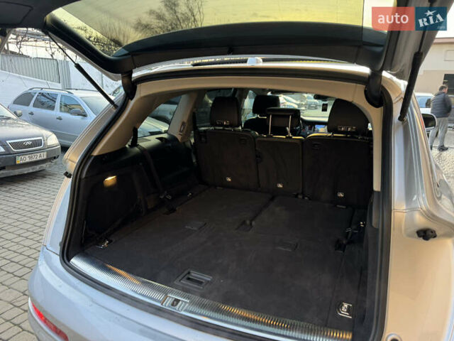 Серый Ауди Ку 7, объемом двигателя 3 л и пробегом 200 тыс. км за 13000 $, фото 34 на Automoto.ua