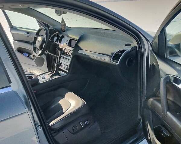 Сірий Ауді Ку 7, об'ємом двигуна 3 л та пробігом 116 тис. км за 24000 $, фото 7 на Automoto.ua