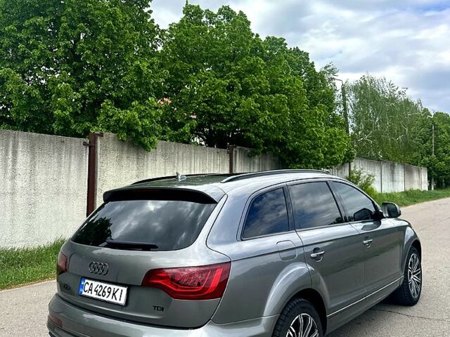 Серый Ауди Ку 7, объемом двигателя 3 л и пробегом 220 тыс. км за 20000 $, фото 12 на Automoto.ua