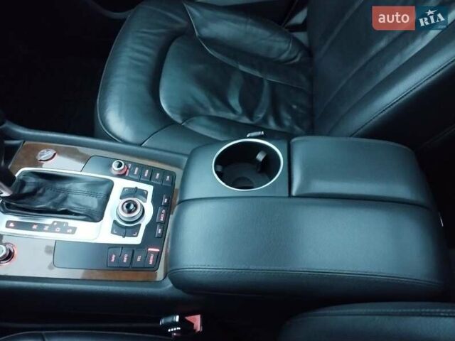 Серый Ауди Ку 7, объемом двигателя 3 л и пробегом 244 тыс. км за 12990 $, фото 27 на Automoto.ua