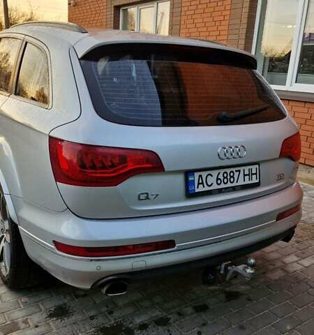 Серый Ауди Ку 7, объемом двигателя 2.97 л и пробегом 245 тыс. км за 18000 $, фото 6 на Automoto.ua