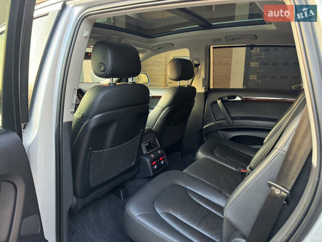 Серый Ауди Ку 7, объемом двигателя 3 л и пробегом 200 тыс. км за 13000 $, фото 24 на Automoto.ua