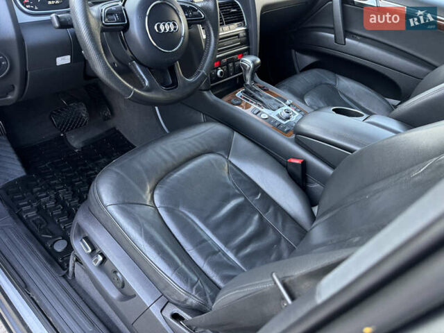 Сірий Ауді Ку 7, об'ємом двигуна 3 л та пробігом 256 тис. км за 16750 $, фото 50 на Automoto.ua