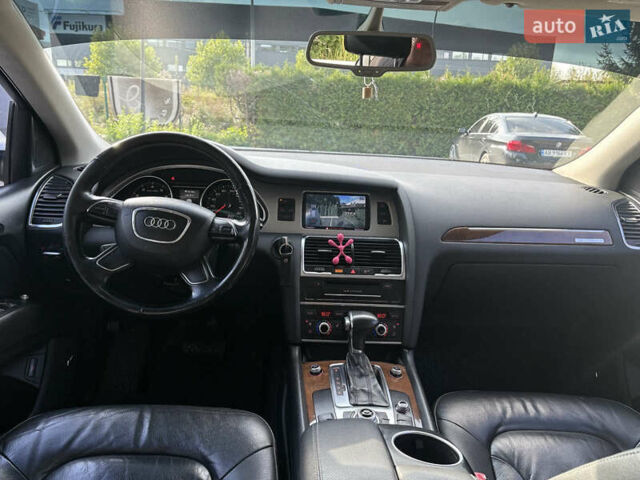 Сірий Ауді Ку 7, об'ємом двигуна 3 л та пробігом 233 тис. км за 11999 $, фото 13 на Automoto.ua