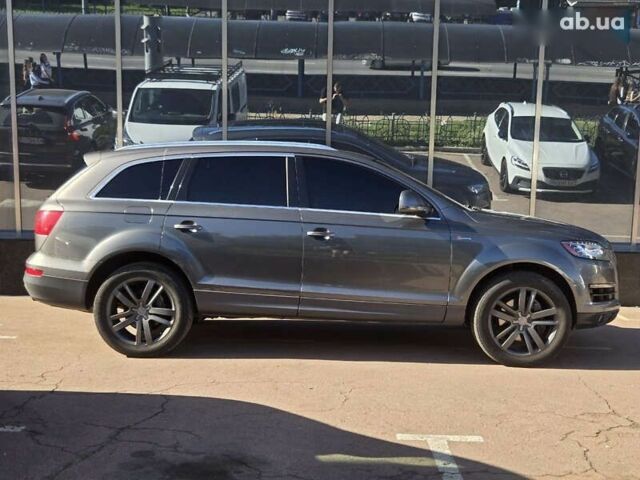 Серый Ауди Ку 7, объемом двигателя 3 л и пробегом 244 тыс. км за 14900 $, фото 6 на Automoto.ua