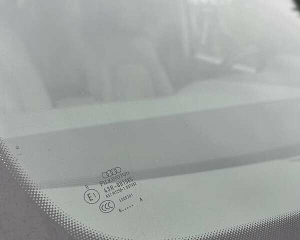 Серый Ауди Ку 7, объемом двигателя 3 л и пробегом 250 тыс. км за 9999 $, фото 16 на Automoto.ua