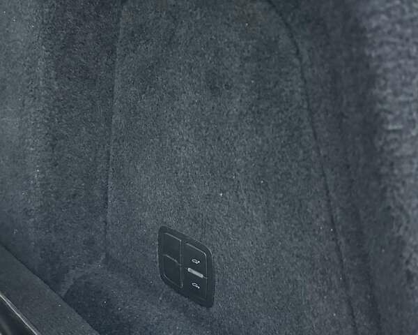 Серый Ауди Ку 7, объемом двигателя 2.97 л и пробегом 357 тыс. км за 19000 $, фото 26 на Automoto.ua