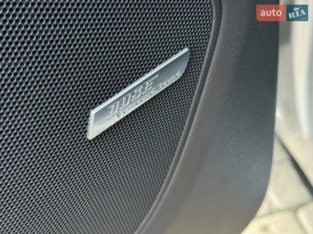 Серый Ауди Ку 7, объемом двигателя 3 л и пробегом 200 тыс. км за 13000 $, фото 38 на Automoto.ua