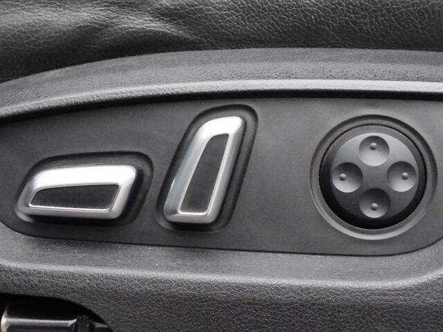 Серый Ауди Ку 7, объемом двигателя 3 л и пробегом 244 тыс. км за 12990 $, фото 10 на Automoto.ua