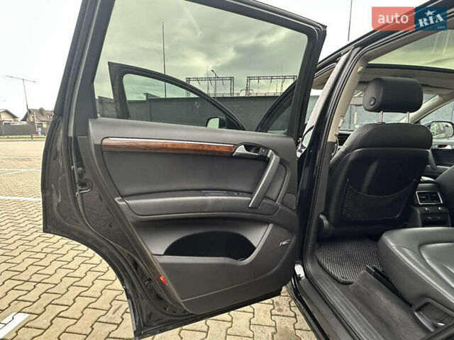 Серый Ауди Ку 7, объемом двигателя 3 л и пробегом 212 тыс. км за 14200 $, фото 30 на Automoto.ua