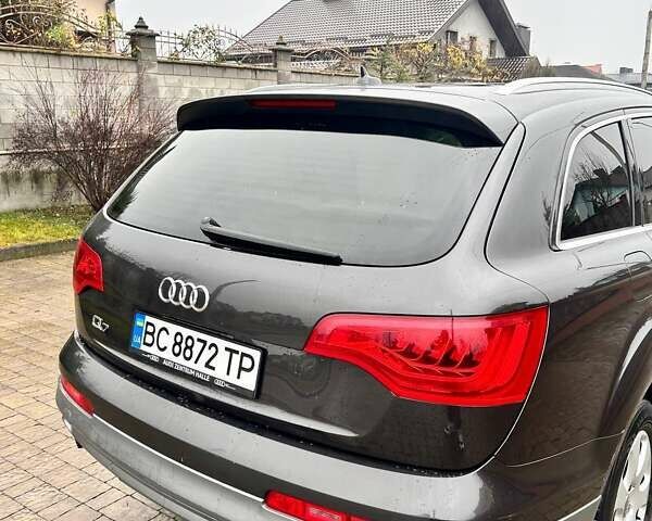 Серый Ауди Ку 7, объемом двигателя 3 л и пробегом 250 тыс. км за 9999 $, фото 8 на Automoto.ua