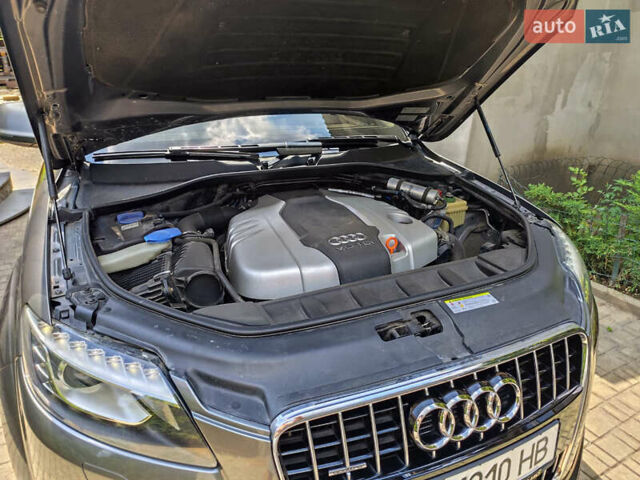 Серый Ауди Ку 7, объемом двигателя 0 л и пробегом 181 тыс. км за 21800 $, фото 1 на Automoto.ua