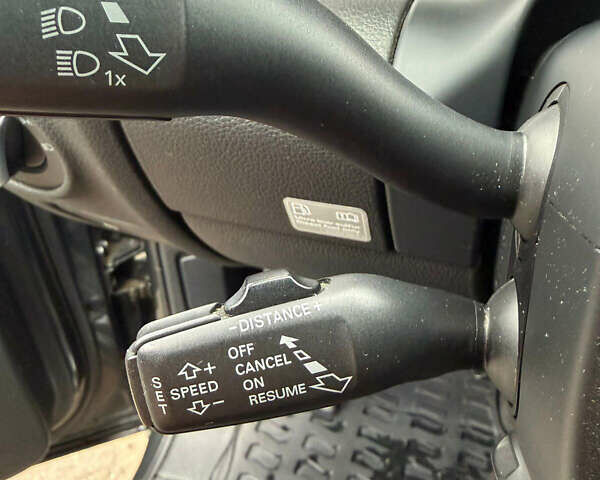 Серый Ауди Ку 7, объемом двигателя 2.97 л и пробегом 175 тыс. км за 18300 $, фото 27 на Automoto.ua