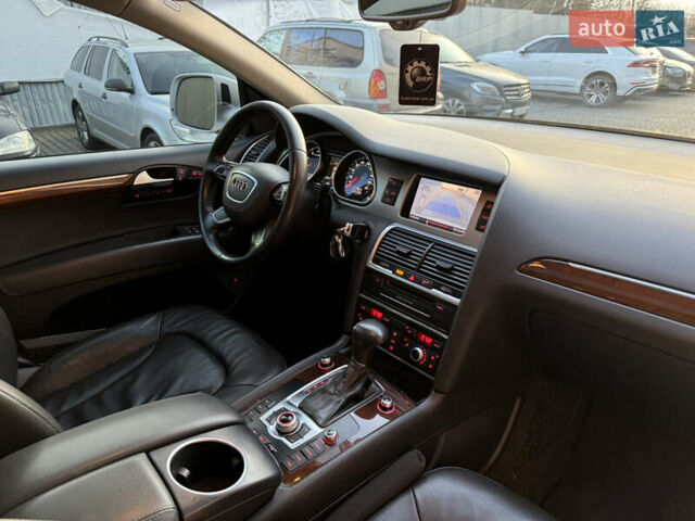 Серый Ауди Ку 7, объемом двигателя 3 л и пробегом 200 тыс. км за 13000 $, фото 33 на Automoto.ua