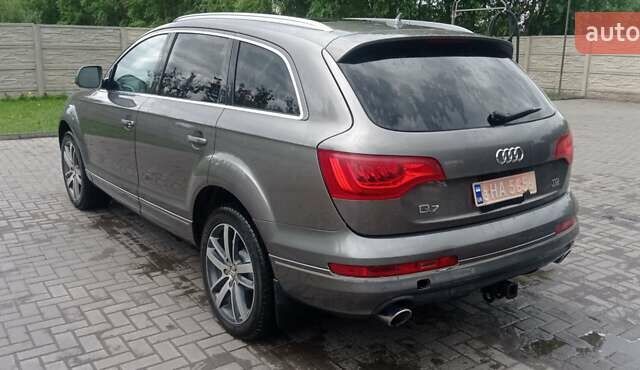 Сірий Ауді Ку 7, об'ємом двигуна 2.97 л та пробігом 230 тис. км за 14900 $, фото 9 на Automoto.ua