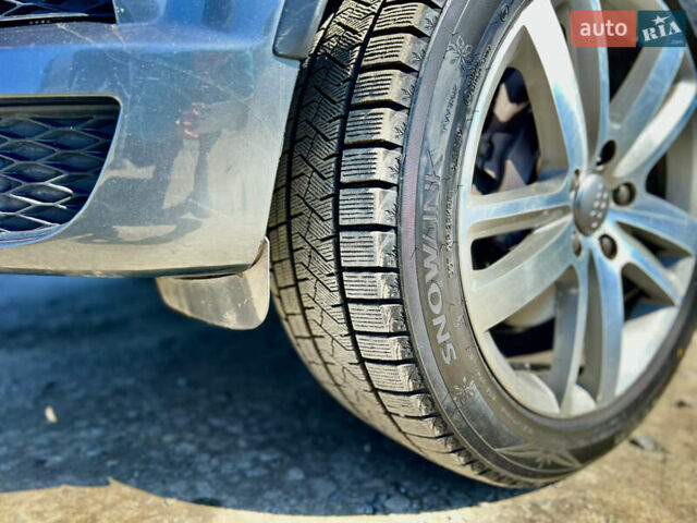 Серый Ауди Ку 7, объемом двигателя 2.97 л и пробегом 322 тыс. км за 19900 $, фото 16 на Automoto.ua